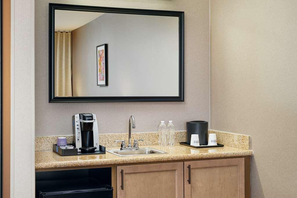 Hilton Garden Inn Schaumburg Bilik gambar
