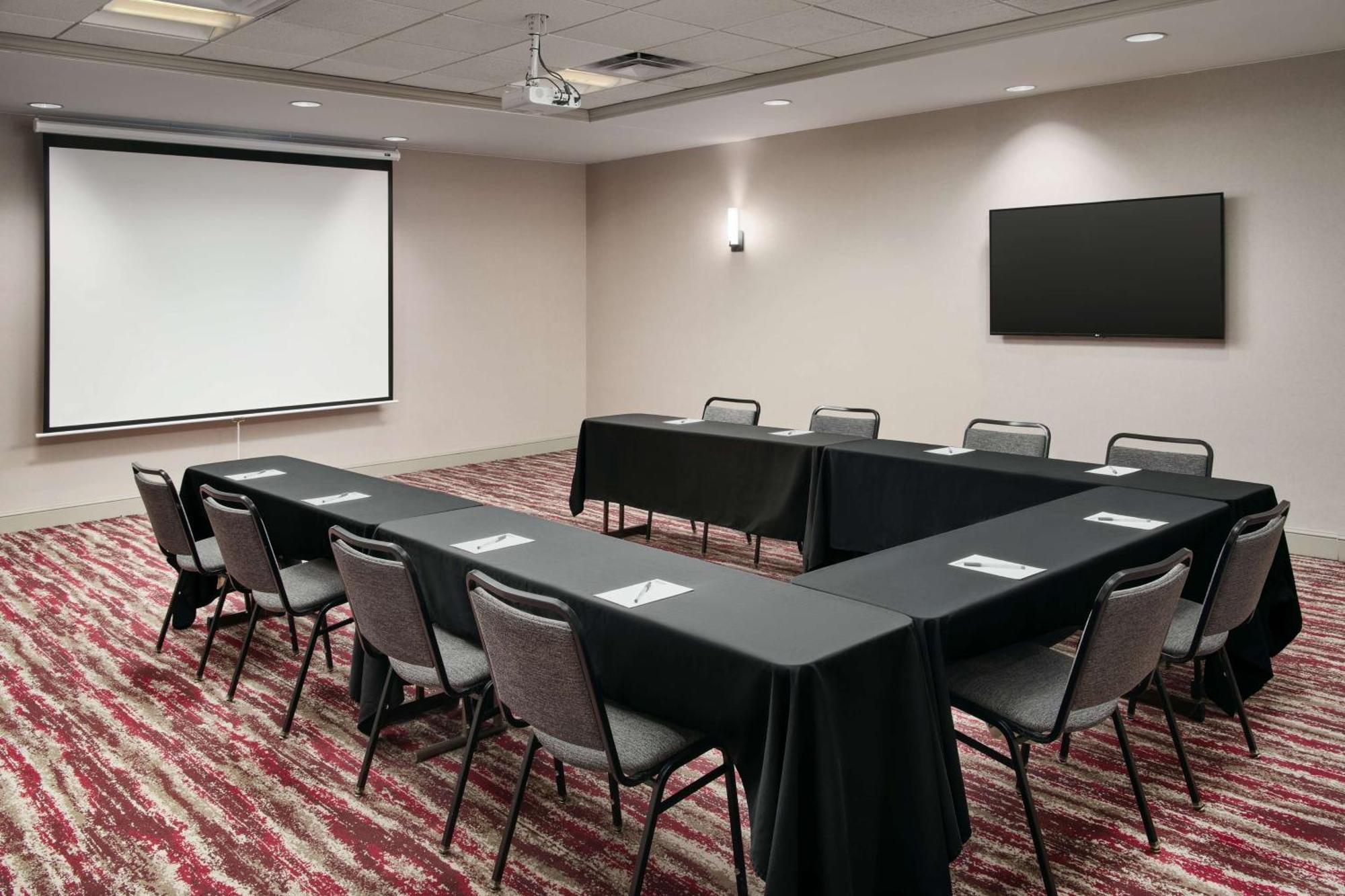 Hilton Garden Inn Schaumburg Luaran gambar