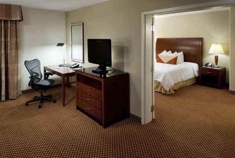 Hilton Garden Inn Schaumburg Bilik gambar
